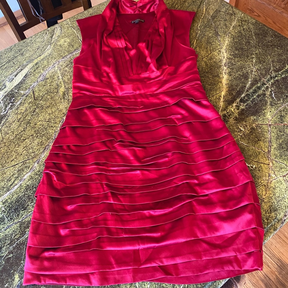 Gorgeous Red Express Dress